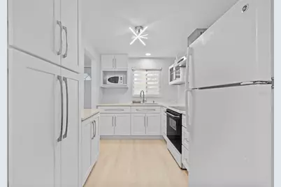 4126 Heron Way #B113, Bradenton, FL 34205 - Photo 3