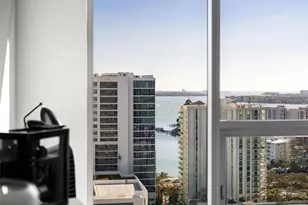 301 Quay Commons, Sarasota, FL 34236 - Photo 7