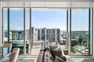 301 Quay Commons, Sarasota, FL 34236 - Photo 9