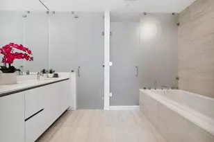 301 Quay Commons, Sarasota, FL 34236 - Photo 31