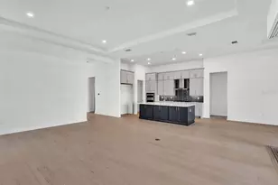 17915 Palmiste Dr, Bradenton, FL 34202 - Photo 11