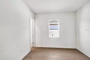 17915 Palmiste Dr, Bradenton, FL 34202 - Photo 23