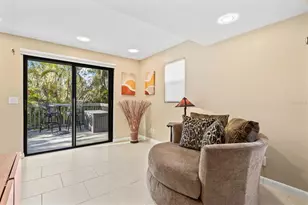 1447 Landings Cir, Sarasota, FL 34231 - Photo 17