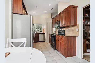 1358 Berkshire Court, Venice, FL 34292 - Photo 19