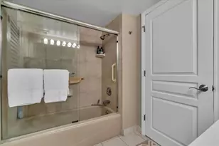 6263 Midnight Pass Rd, Sarasota, FL 34242 - Photo 23