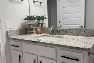 2556 Averland Loop, North Port, FL 34287 - Photo 35