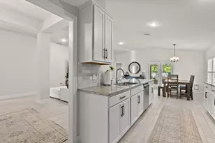 2556 Averland Loop, North Port, FL 34287 - Photo 9