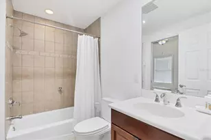 8111 Lakewood Main St, Lakewood Ranch, FL 34202 - Photo 25