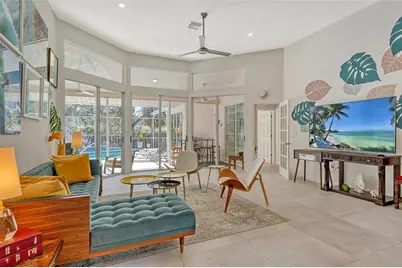 746 Plymouth Street, Sarasota, FL 34242 - Photo 11