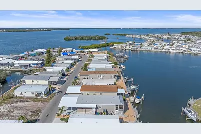 214 Bimini Drive, Palmetto, FL 34221 - Photo 9