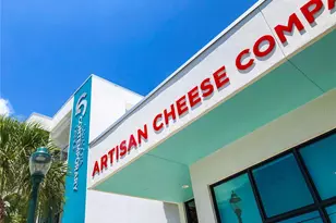 430 Kumquat Ct, Sarasota, FL 34236 - Photo 13