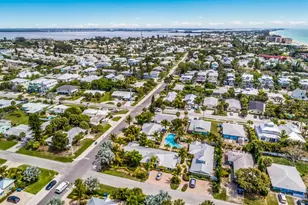 6606 Holmes Blvd, Holmes Beach, FL 34217 - Photo 39