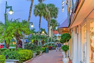 132 Harrison Dr, Sarasota, FL 34236 - Photo 19