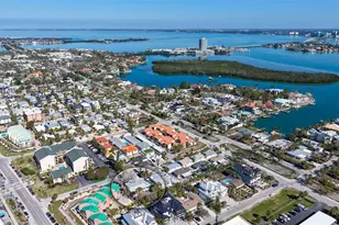 132 Harrison Dr, Sarasota, FL 34236 - Photo 9