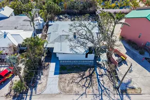 132 Harrison Dr, Sarasota, FL 34236 - Photo 17