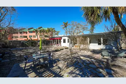 132 Harrison Drive, Sarasota, FL 34236 - Photo 13