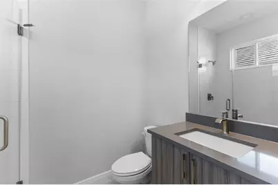 8071 Slipway Drive, Sarasota, FL 34240 - Photo 27