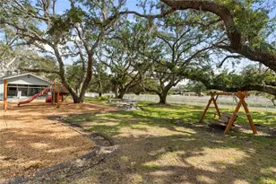 1228 Wagon Wheel Dr, Sarasota, FL 34240 - Photo 19