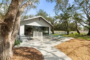 1228 Wagon Wheel Dr, Sarasota, FL 34240 - Photo 33