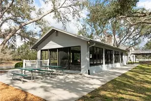 1228 Wagon Wheel Dr, Sarasota, FL 34240 - Photo 35