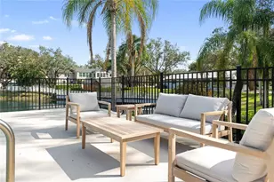 1228 Wagon Wheel Dr, Sarasota, FL 34240 - Photo 11