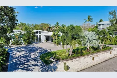 619 Buttonwood Drive, Longboat Key, FL 34228 - Photo 1