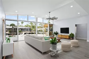 619 Buttonwood Dr, Longboat Key, FL 34228 - Photo 19