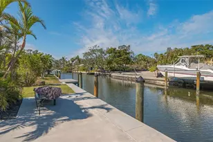 619 Buttonwood Dr, Longboat Key, FL 34228 - Photo 49