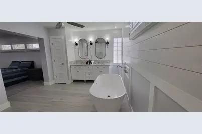 619 Buttonwood Drive, Longboat Key, FL 34228 - Photo 41