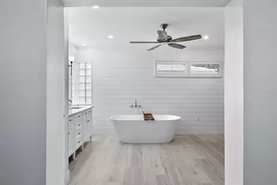 619 Buttonwood Drive, Longboat Key, FL 34228 - Photo 37