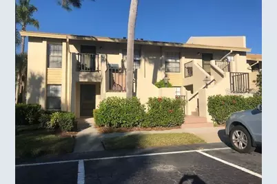 4570 Weybridge #32, Sarasota, FL 34235 - Photo 1