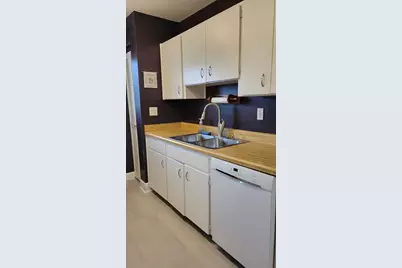 2938 Clark Road #104, Sarasota, FL 34231 - Photo 3