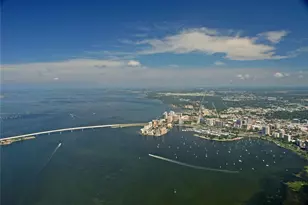 430 Kumquat Ct, Sarasota, FL 34236 - Photo 7