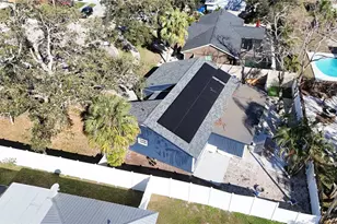 2900 Woodpine Ct, Sarasota, FL 34231 - Photo 65