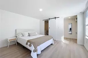 2900 Woodpine Ct, Sarasota, FL 34231 - Photo 31