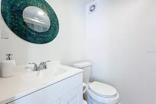 2900 Woodpine Ct, Sarasota, FL 34231 - Photo 35