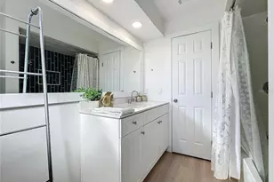 2900 Woodpine Ct, Sarasota, FL 34231 - Photo 25