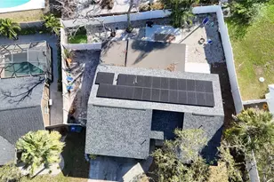 2900 Woodpine Ct, Sarasota, FL 34231 - Photo 67