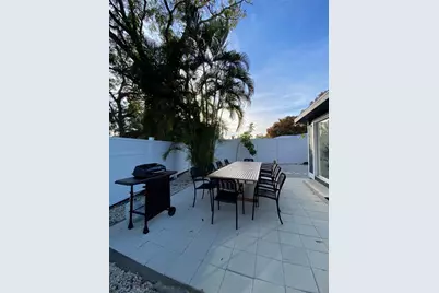 2900 Woodpine Court, Sarasota, FL 34231 - Photo 59