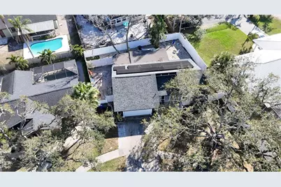 2900 Woodpine Court, Sarasota, FL 34231 - Photo 69