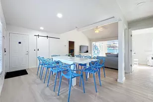 2900 Woodpine Ct, Sarasota, FL 34231 - Photo 13