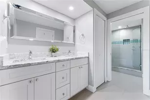 5236 Siesta Cove Dr, Sarasota, FL 34242 - Photo 21