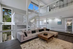 5236 Siesta Cove Dr, Sarasota, FL 34242 - Photo 11