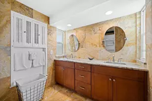 327 Avenida Milano, Sarasota, FL 34242 - Photo 39