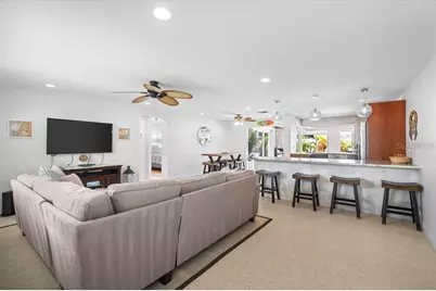 327 Avenida Milano, Sarasota, FL 34242 - Photo 5