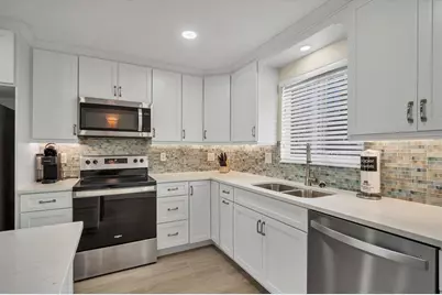 6006 Midnight Pass Road #36, Sarasota, FL 34242 - Photo 11