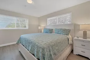 6006 Midnight Pass Rd, Sarasota, FL 34242 - Photo 27