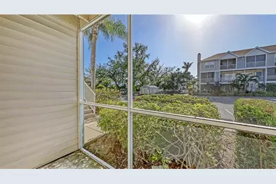 850 S Tamiami Trail #301, Sarasota, FL 34236 - Photo 9