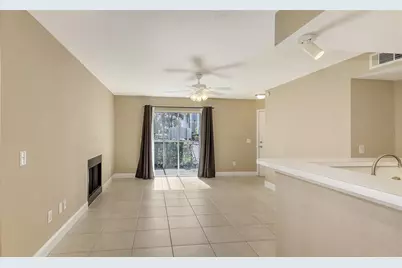 850 S Tamiami Trail #301, Sarasota, FL 34236 - Photo 3