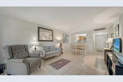 966 La Costa Circle #1, Sarasota, FL 34237 - Photo 11